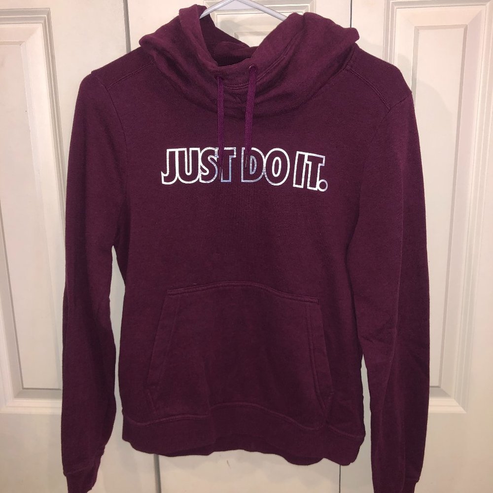 Nike Just Do It Loose Turtleneck Sweatshirt